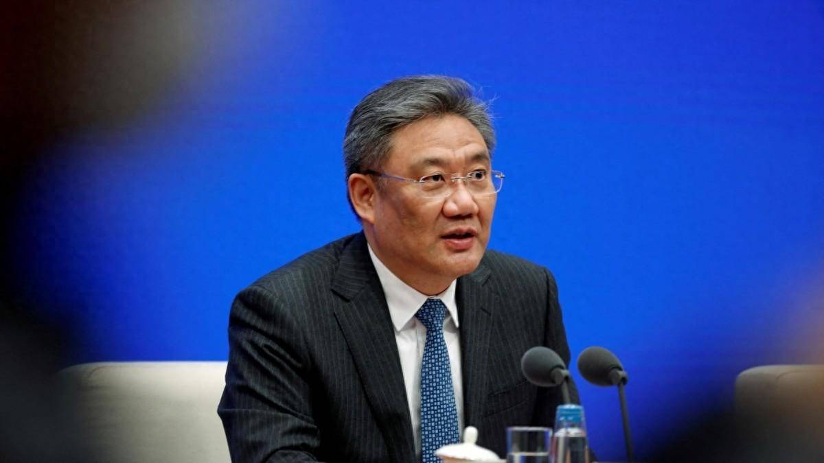 第2波关税战打响，美欧枪口一致，否决中国全部方案，人民币反击