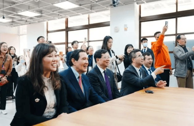 统一大局已定！马英九官宣重磅消息，赖清德坐不住了，“统一”势不可挡