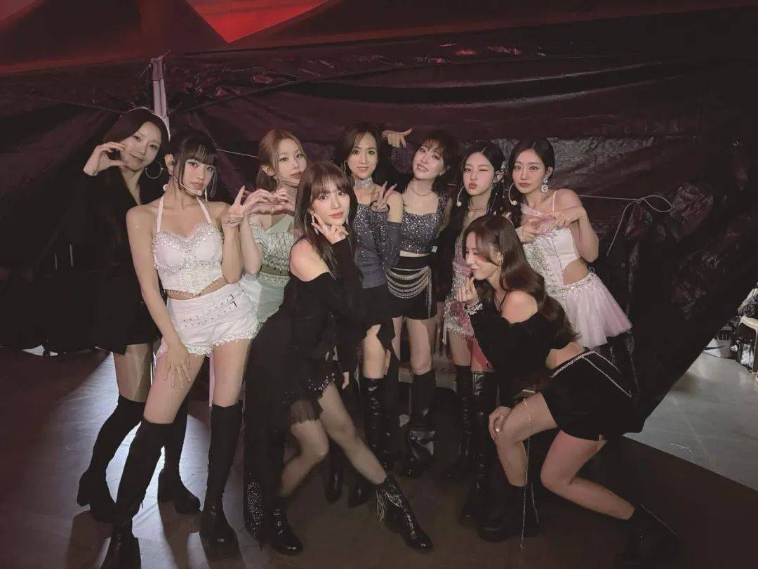 尹恩惠携一代女团回归引青春回忆，回看曾经红极一时的她