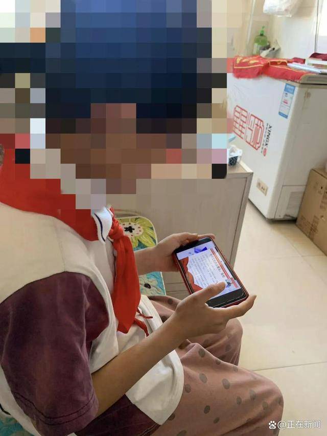 母女因单元楼起火死亡，幸存家属：烟太呛难以逃生