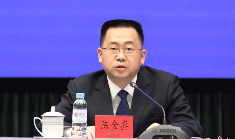 广东公示：陈宇航、陈金銮拟提名为市长候选人，均为清华博士，1人为“80后”