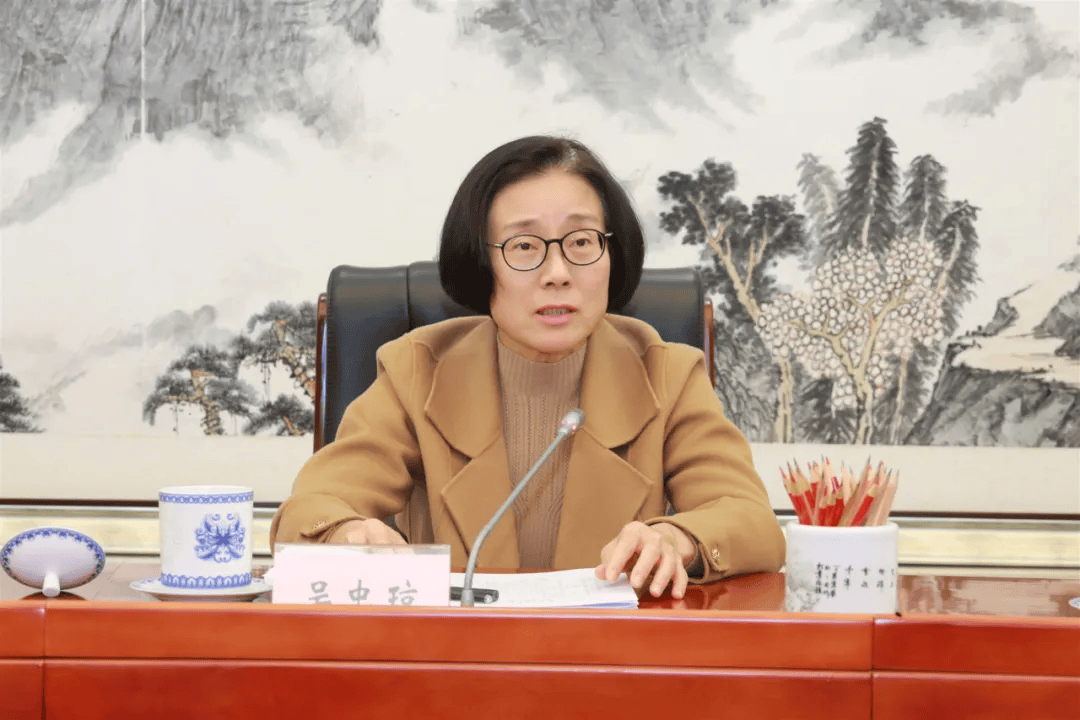 省委副书记吴忠琼转岗后，给下属提要求