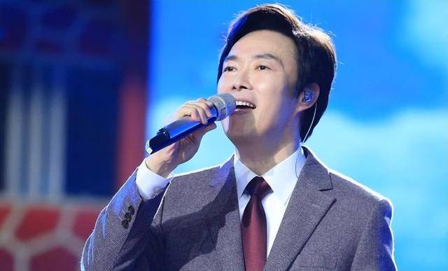 事实证明：告别歌坛5年的费玉清，已经走上人生的另一条大道