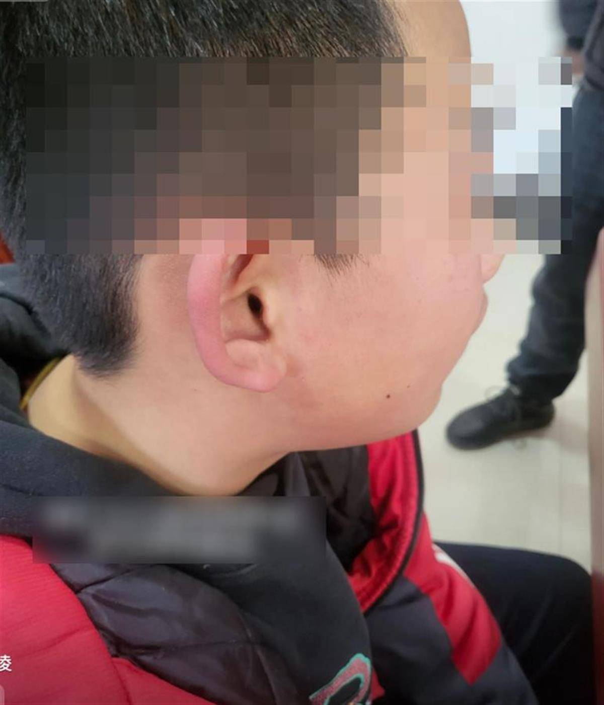 小学老师带儿子闯教室殴打学生？山西怀仁教育局开展调查，警方介入