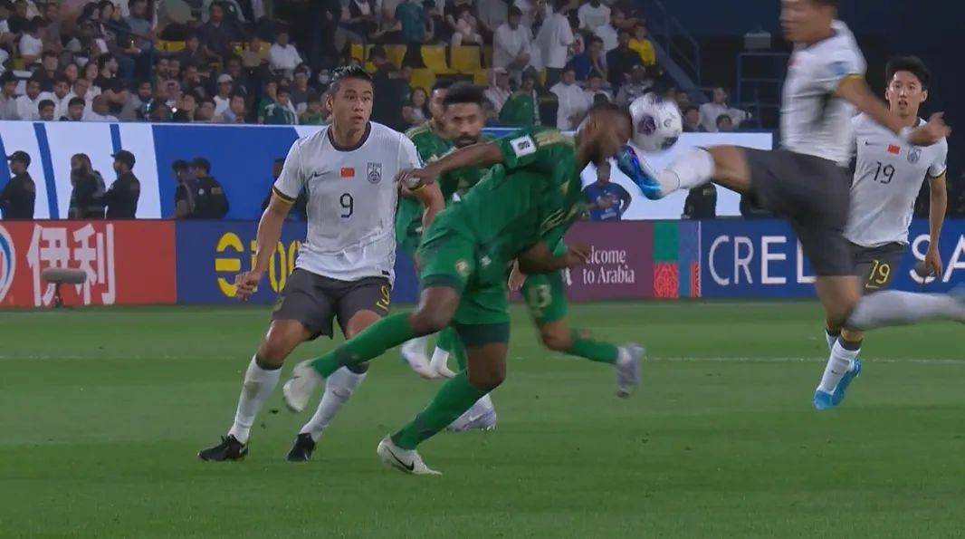 国足0-1沙特继续垫底，主教练回应